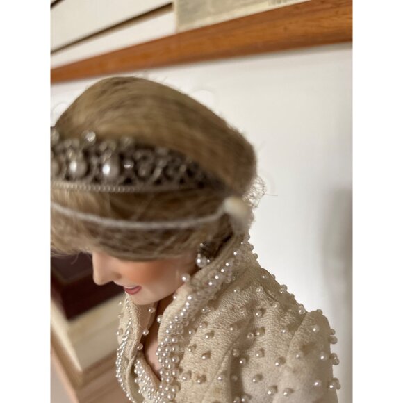 Princess Diana Porcelain Doll In Pearl Embellished Evening Gown W/ Tiara & Stand - Picture 10 of 16